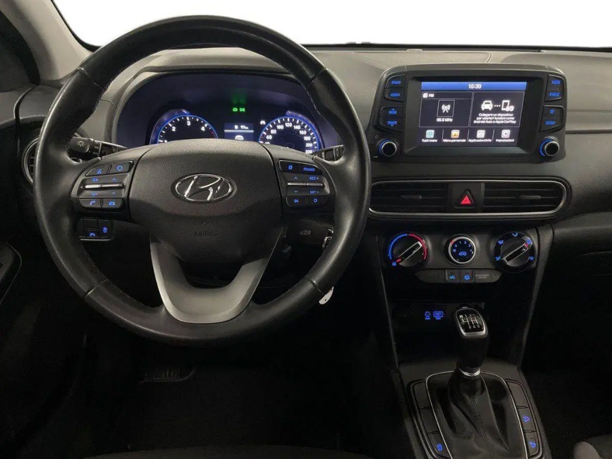 Hyundai Kona usata a Macerata (11)