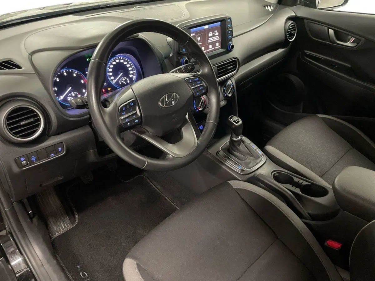 Hyundai Kona usata a Macerata (16)