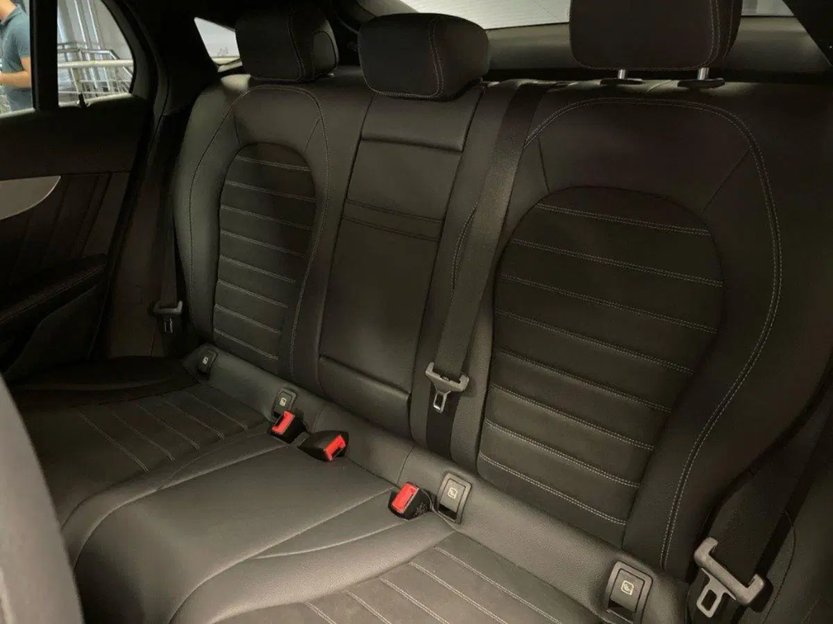 Mercedes-Benz GLC Coupé usata a Ancona (13)