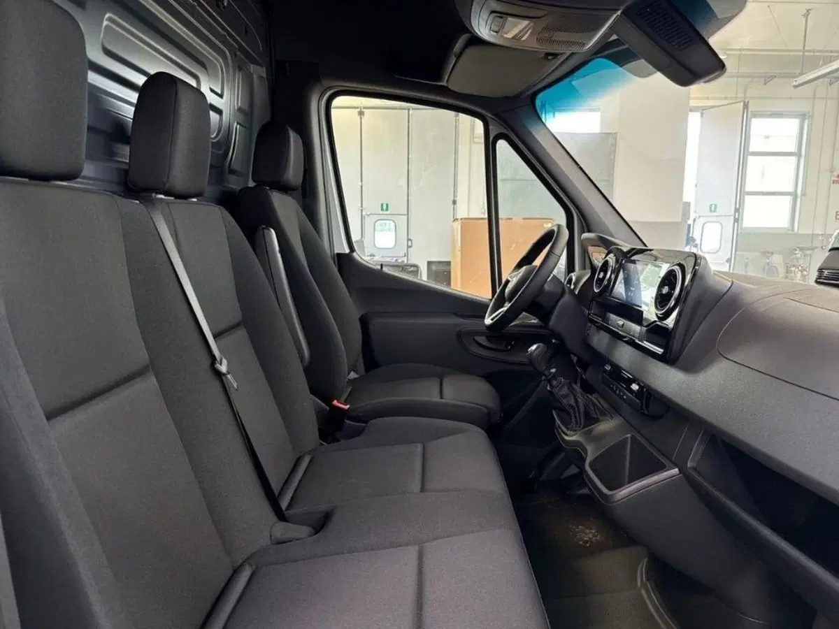 Mercedes-Benz Sprinter nuova a Ancona (14)
