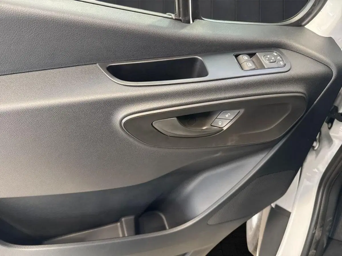 Mercedes-Benz Sprinter nuova a Ancona (17)