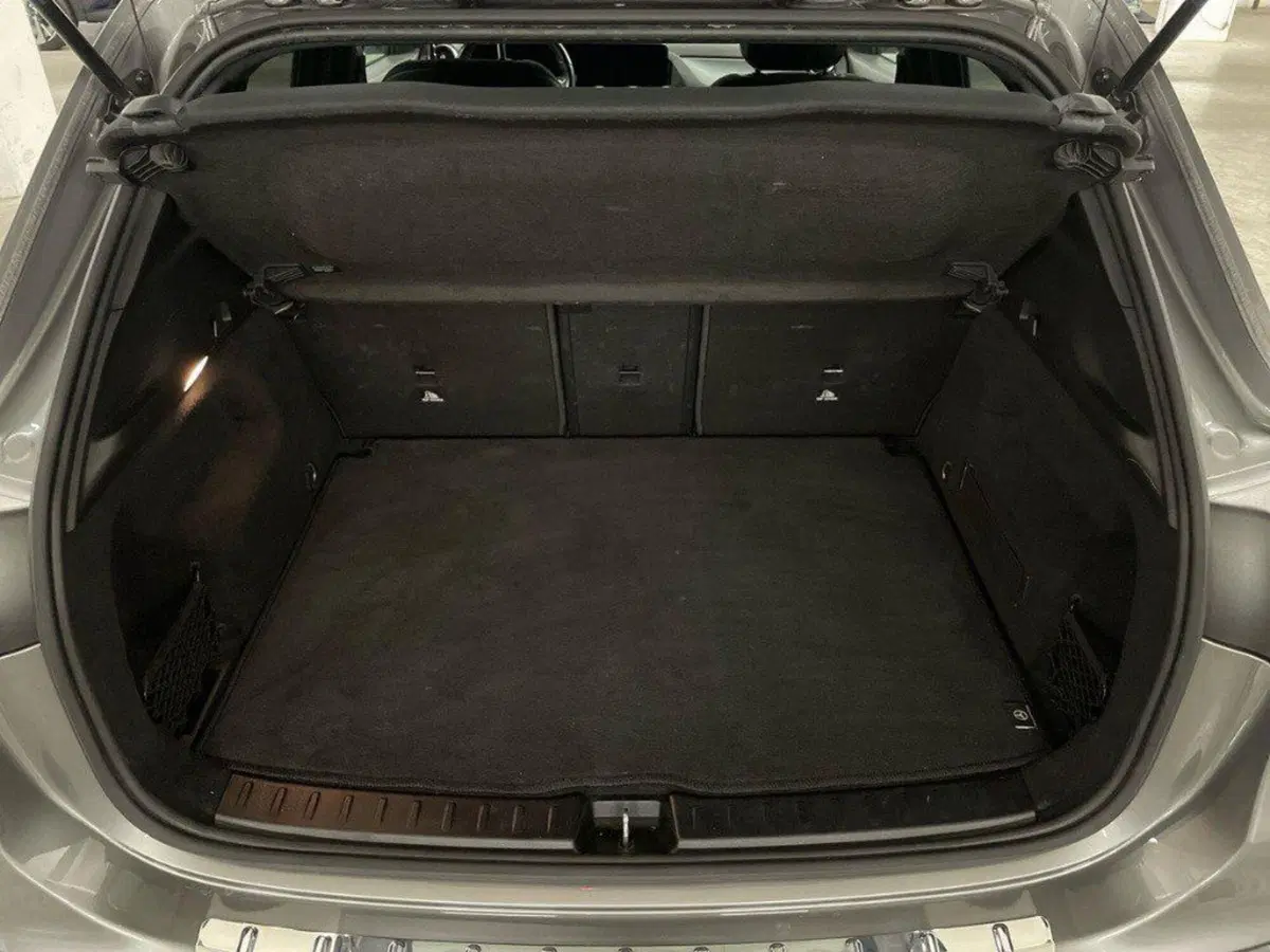 Mercedes-Benz GLA SUV usata a Macerata (7)