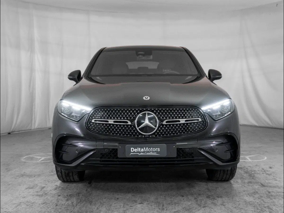 Mercedes-Benz GLC Coupé nuova a Macerata (5)