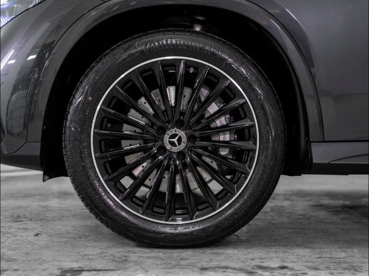 Mercedes-Benz GLC Coupé nuova a Macerata (7)
