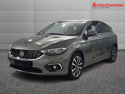 Fiat Tipo Tipo 1.6 Mjt S&amp;S 5 porte Lounge del 2016 usata a Moncalieri