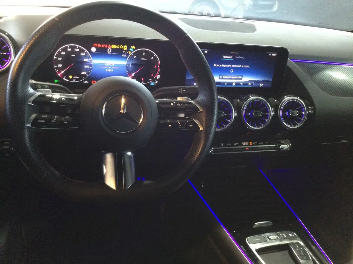 Mercedes-Benz Classe B usata a Caserta (11)