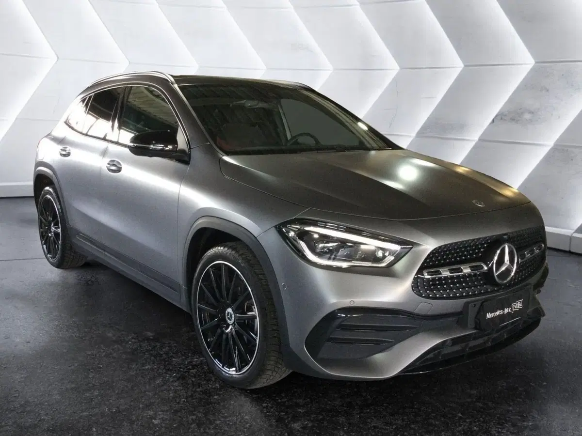 Mercedes-Benz GLA SUV usata a Caserta (3)