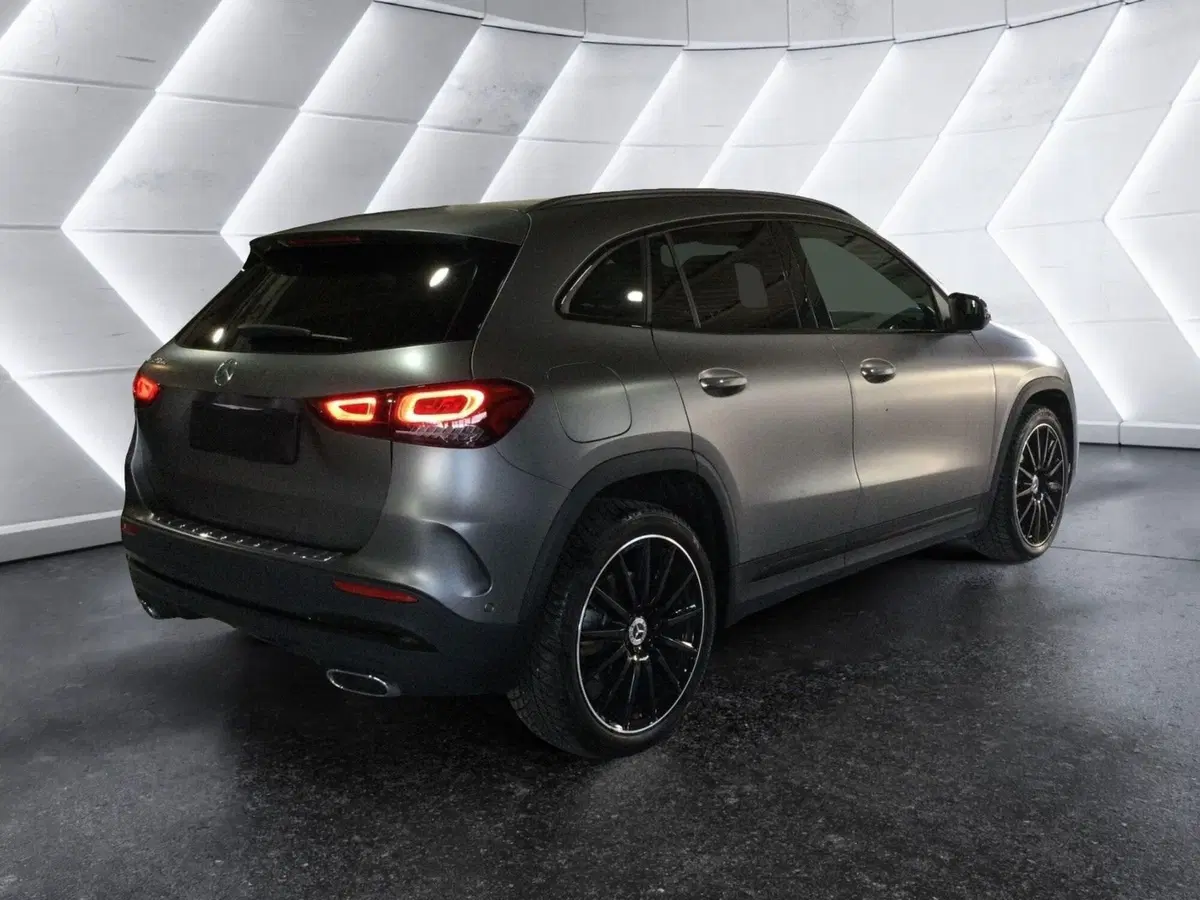 Mercedes-Benz GLA SUV usata a Caserta (5)