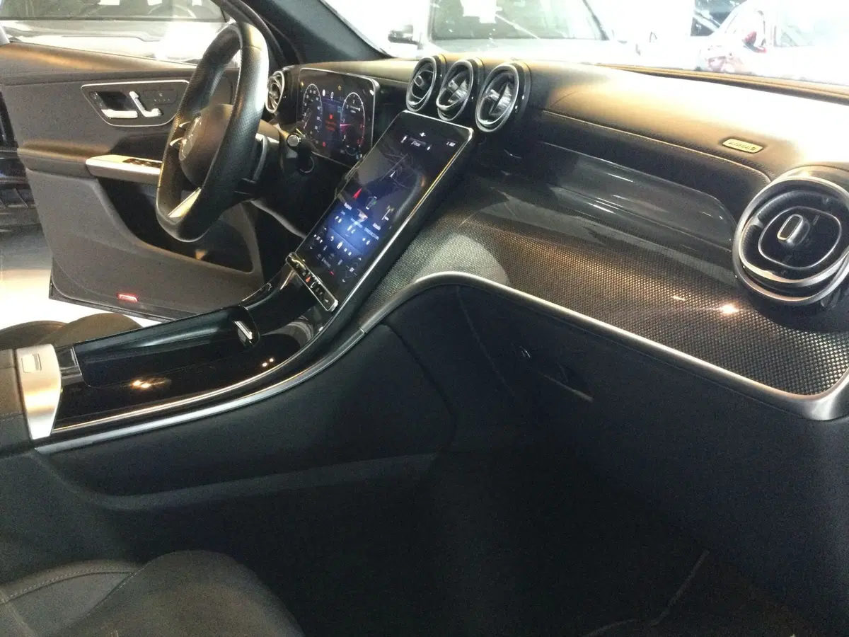 Mercedes-Benz GLC usata a Caserta (11)