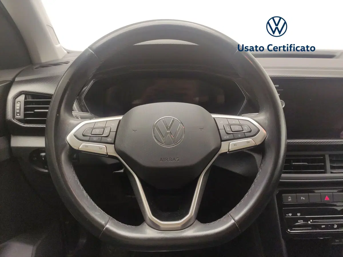 Volkswagen T-Cross usata a Avellino (17)