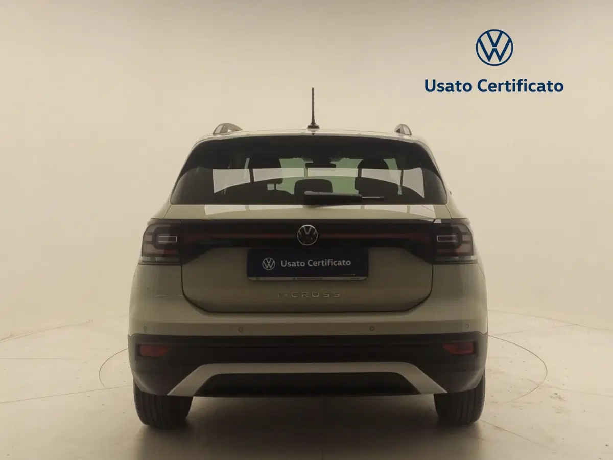 Volkswagen T-Cross usata a Avellino (6)