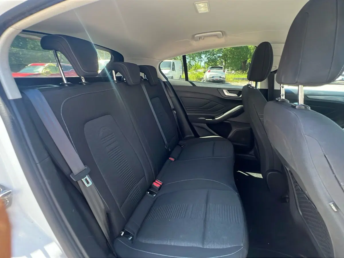 Ford Focus usata a Pordenone (15)