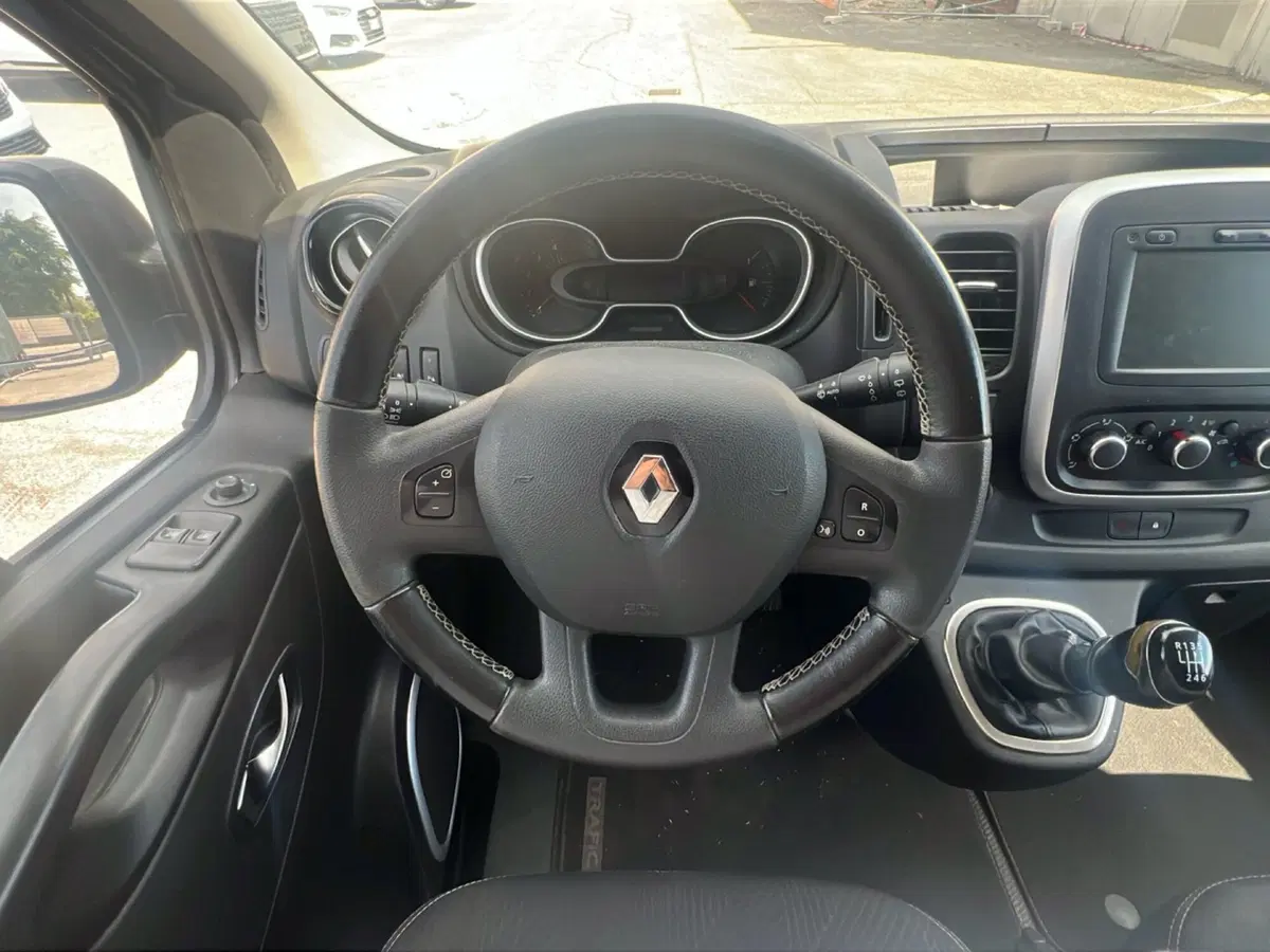 Renault Trafic Furgone usata a Pordenone (12)