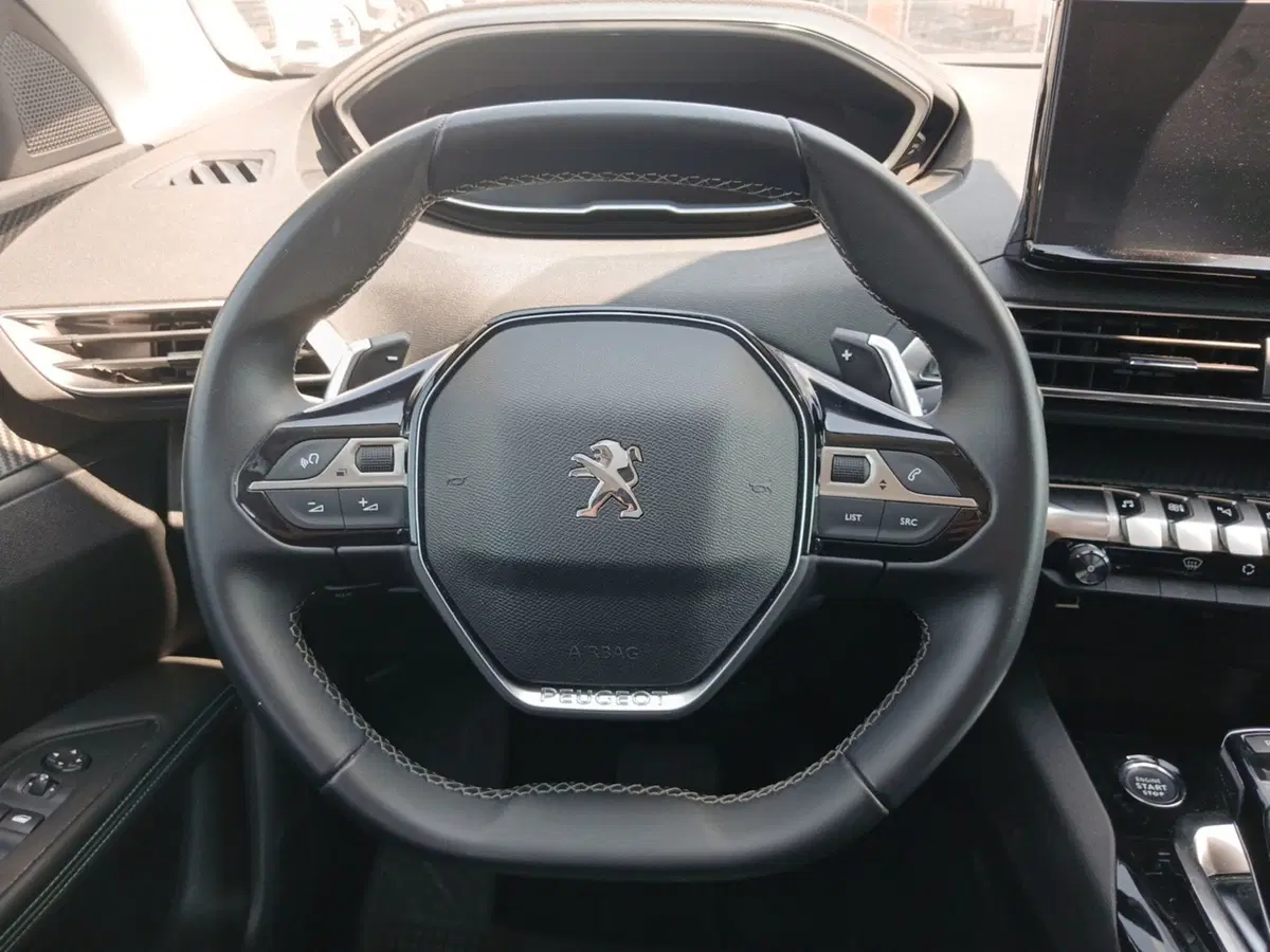 Peugeot 3008 usata a Pordenone (14)