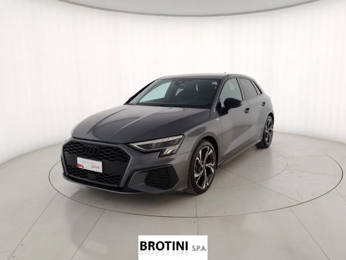 Audi A3 Sportback usata a Massa-Carrara