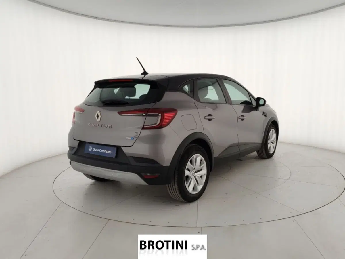 Renault Captur usata a Massa-Carrara (3)