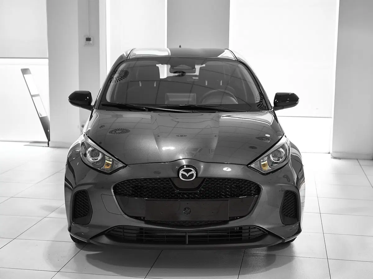 Mazda Mazda2 Hybrid nuova a Prato (3)