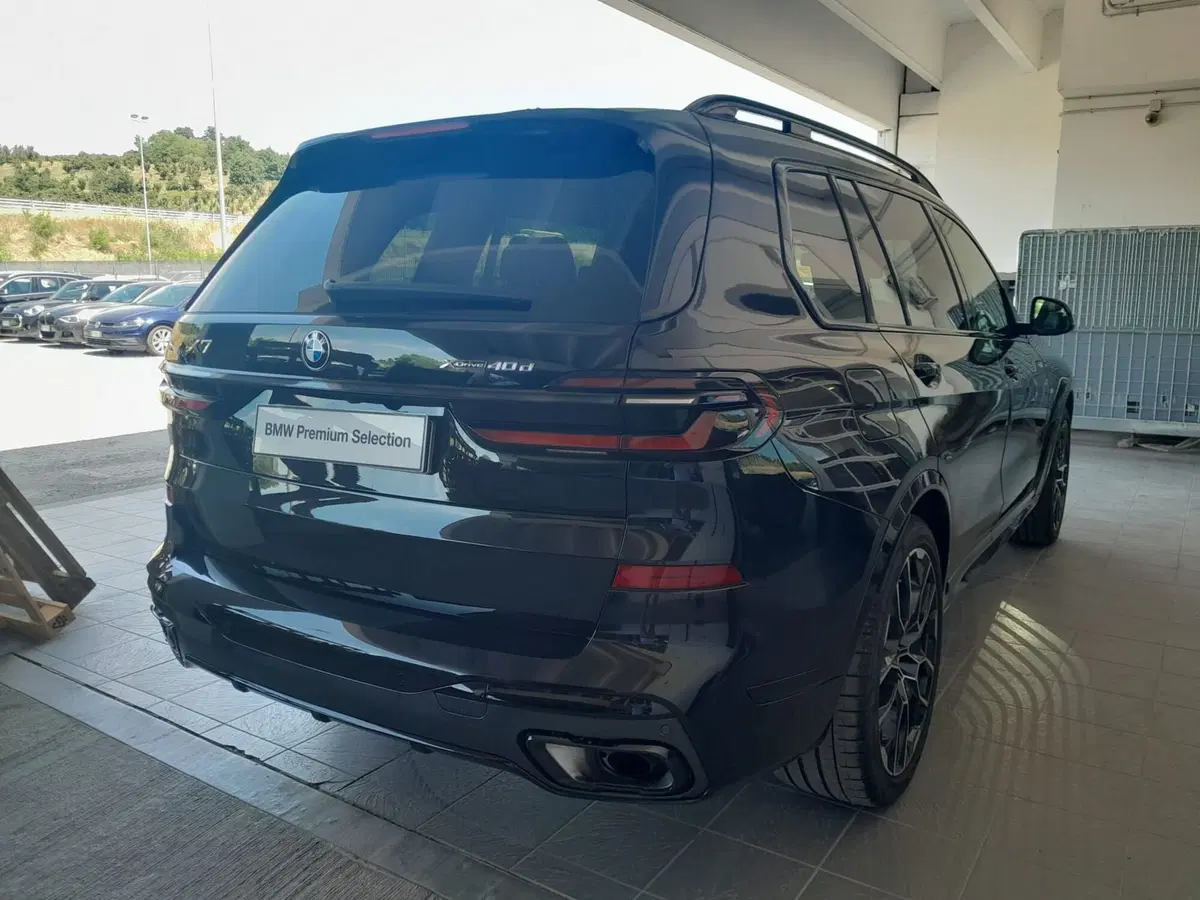 BMW X7 usata a Asti (7)