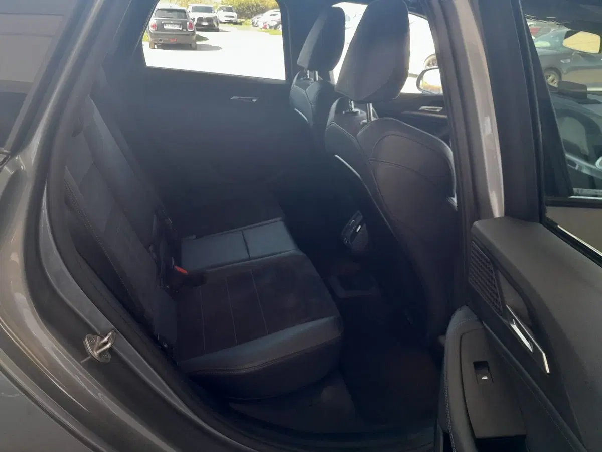 BMW Serie 2 Active Tourer usata a Asti (12)