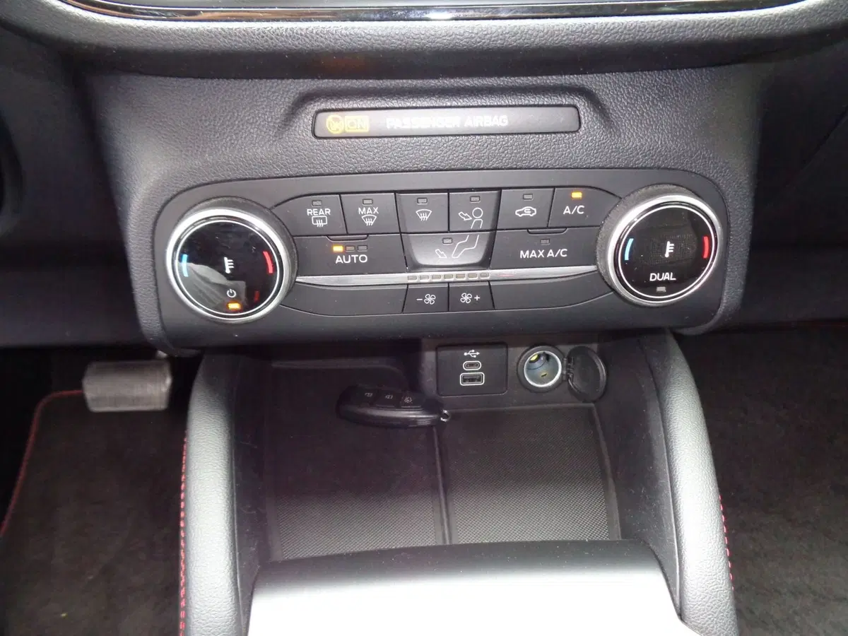 Ford Kuga usata a Treviso (16)