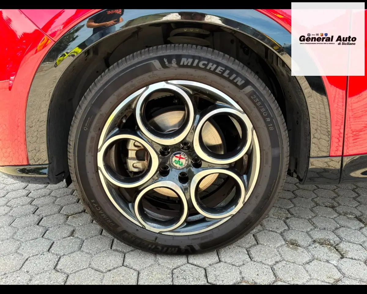 Alfa Romeo Tonale usata a Lucca (12)
