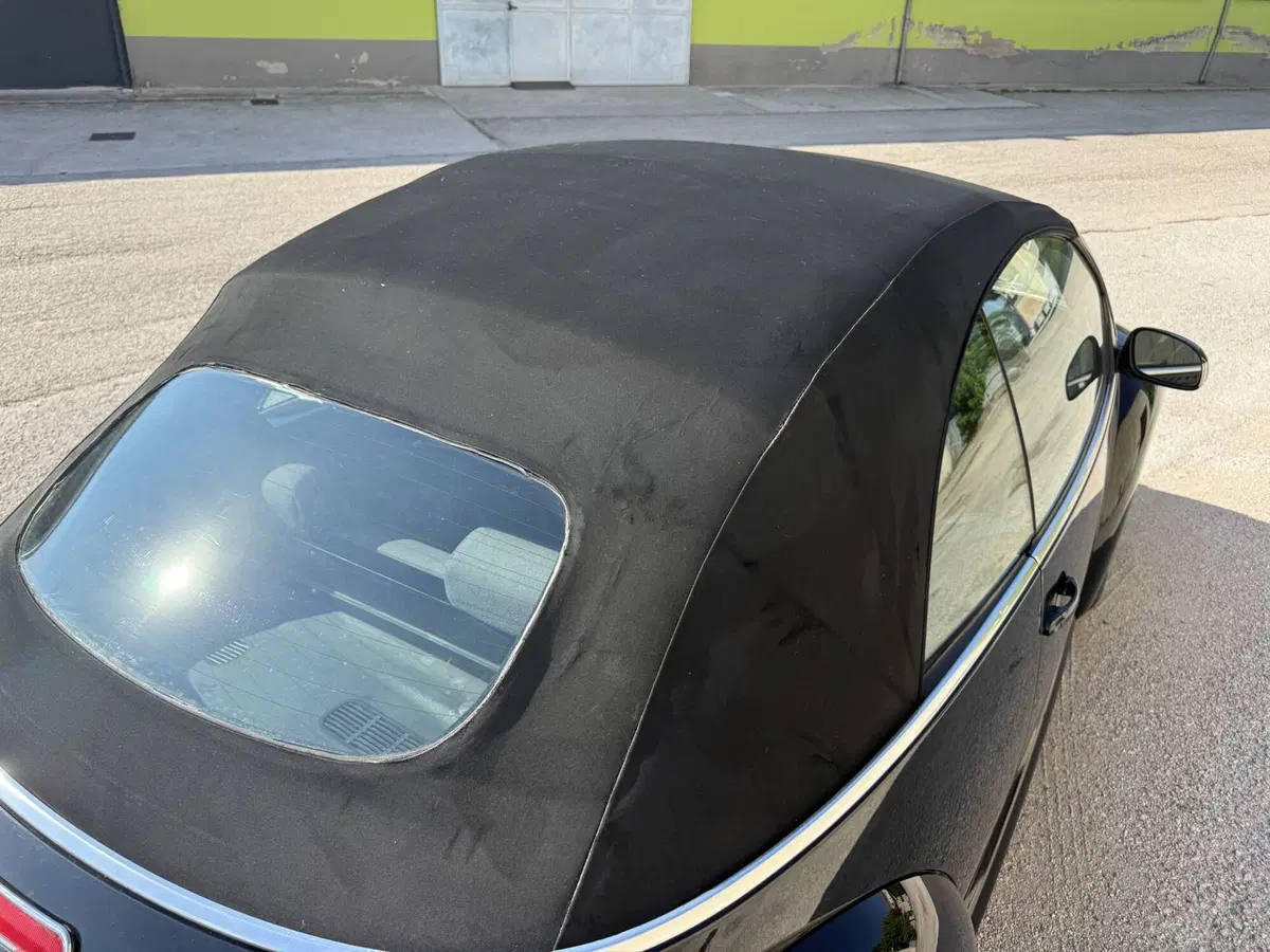 Volkswagen New Beetle Cabrio usata a Perugia (14)