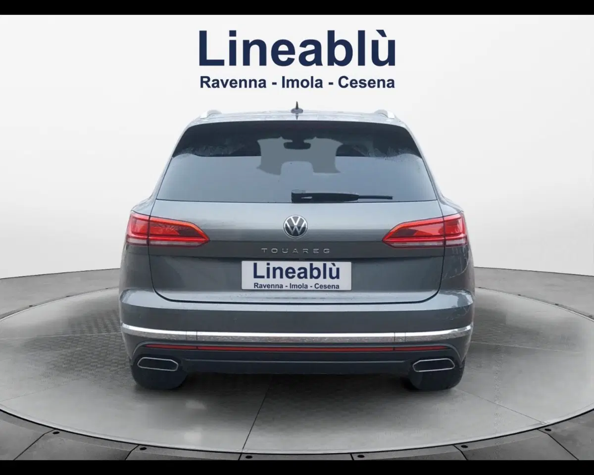 Volkswagen Touareg usata a Ravenna (4)