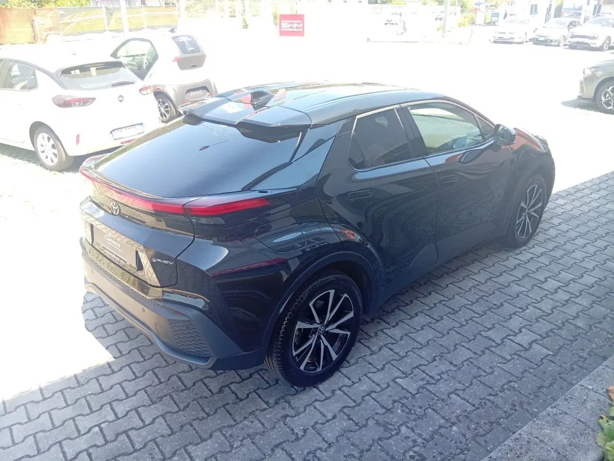 Toyota Toyota C-HR usata a Brescia (5)