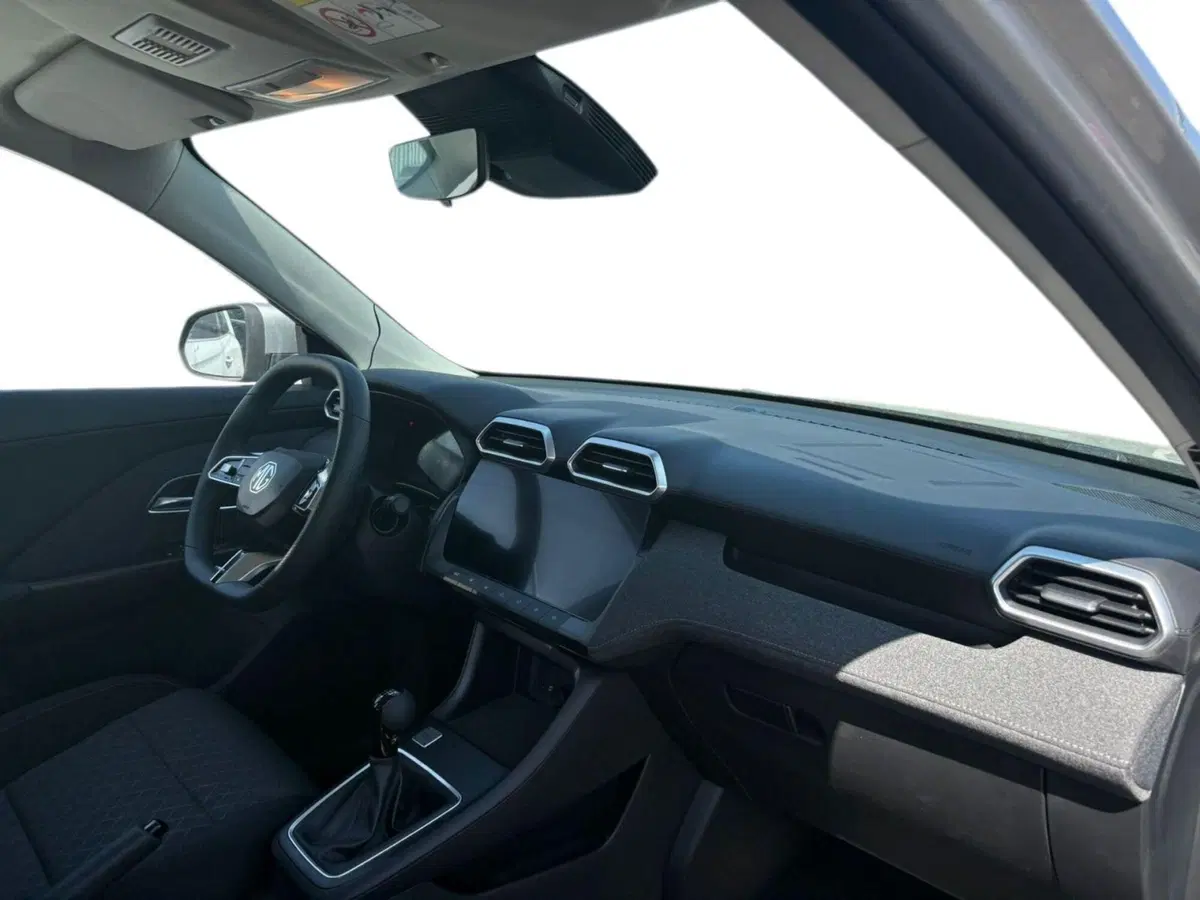 Mg ZS nuova a Milano (11)