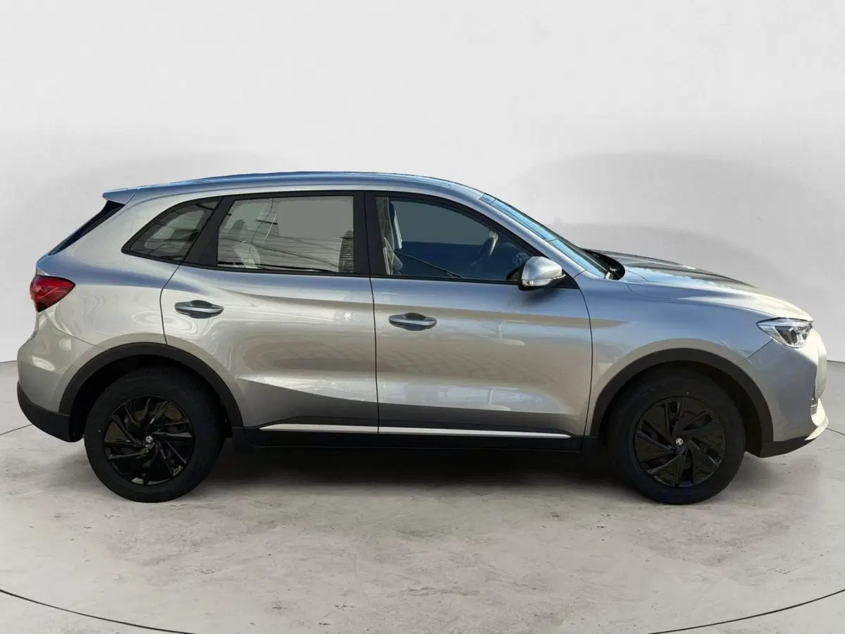 Mg ZS nuova a Milano (7)