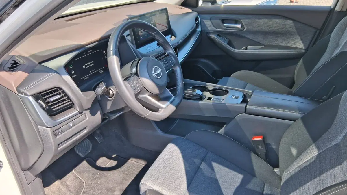Nissan X-Trail usata a Monza e Brianza (9)