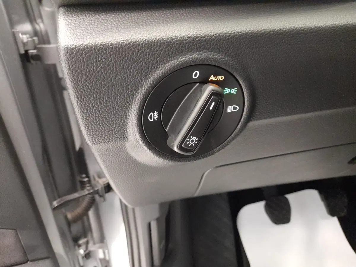 Volkswagen T-Roc usata a Bologna (11)