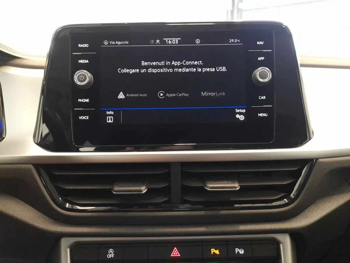 Volkswagen T-Roc usata a Bologna (16)