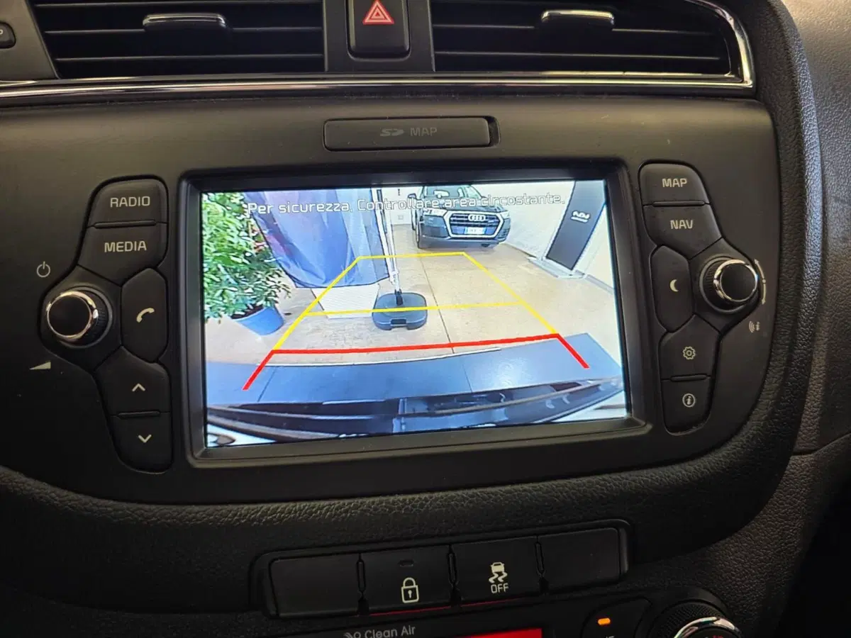 Kia cee'd Sport Wagon usata a Rimini (12)