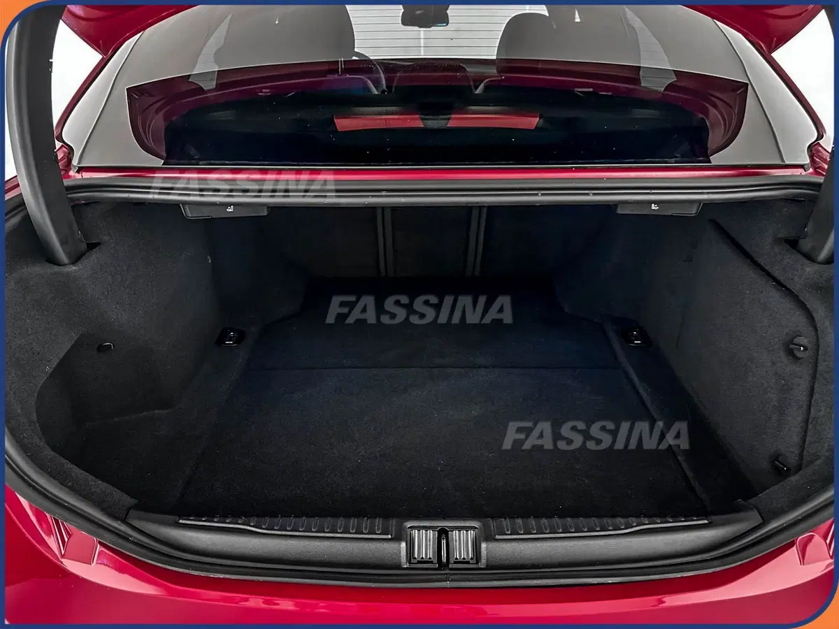 Alfa Romeo Giulia usata a Milano (12)