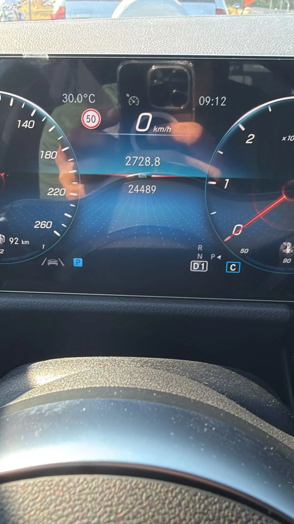 Mercedes-Benz CLA Shooting Brake usata a Massa-Carrara (9)