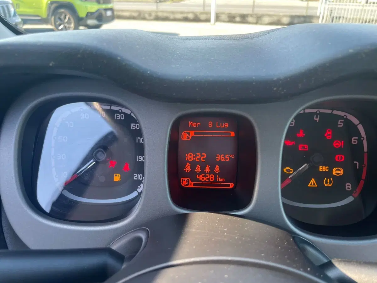 Fiat Panda Cross usata a Lucca (12)