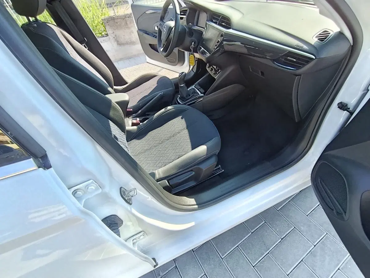 Opel Corsa usata a Massa-Carrara (19)