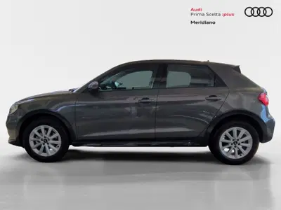 Audi A1 allstreet 30 1.0 tfsi Business 116cv s tronic del 2025 usata a Favara