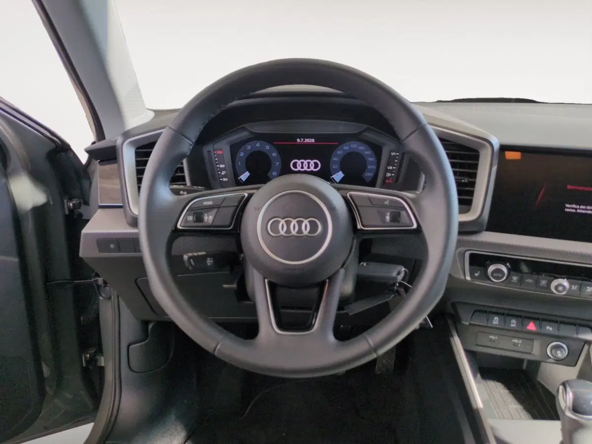 Audi A1 allstreet usata a Agrigento (10)