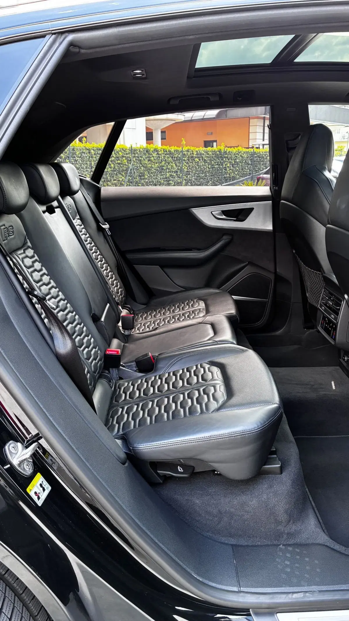 Audi RS Q8 usata a Frosinone (11)