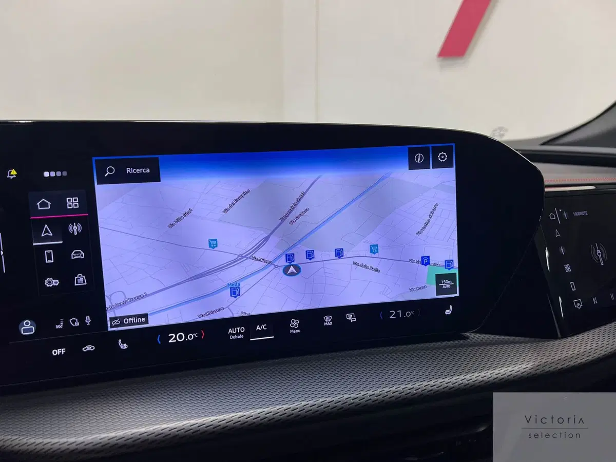 Audi Q4 Sportback nuova a Brescia (11)