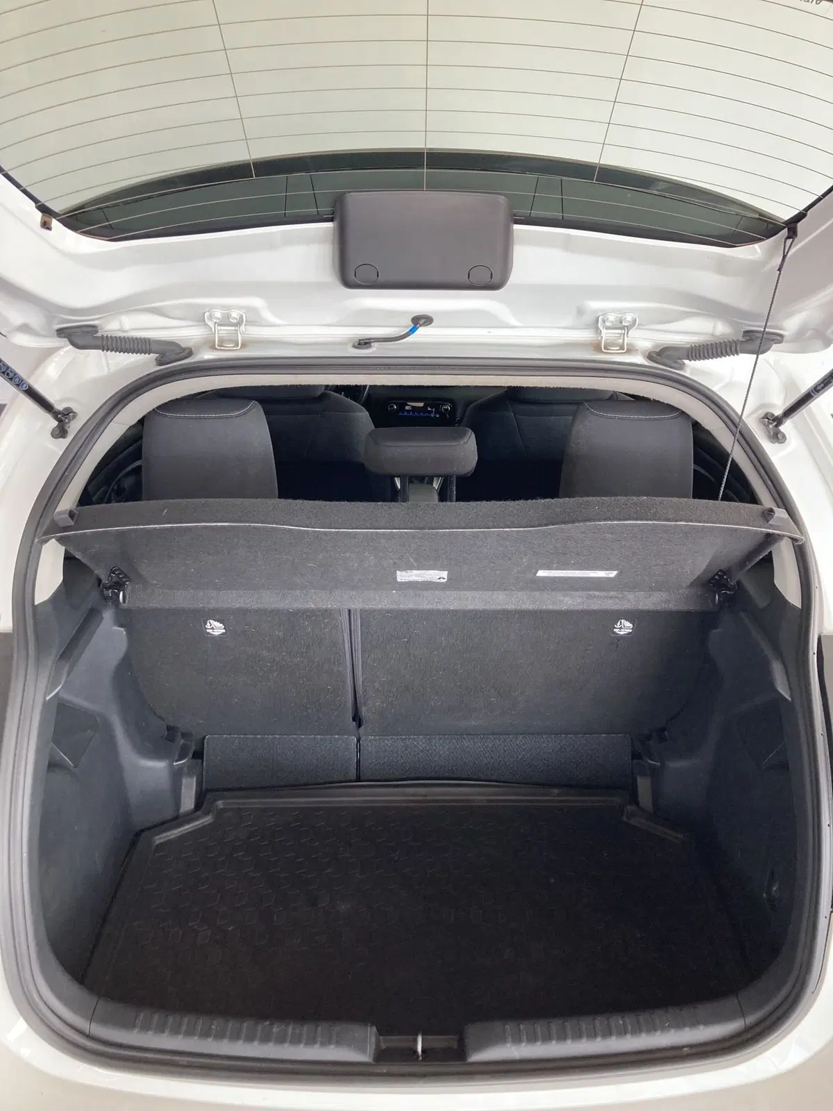 Toyota Yaris usata a Foggia (18)