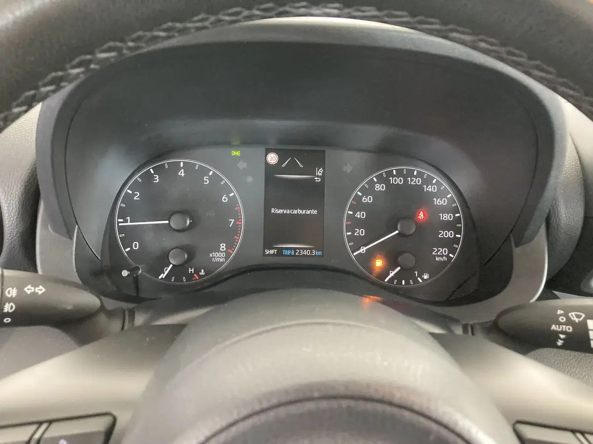 Toyota Yaris usata a Foggia (12)