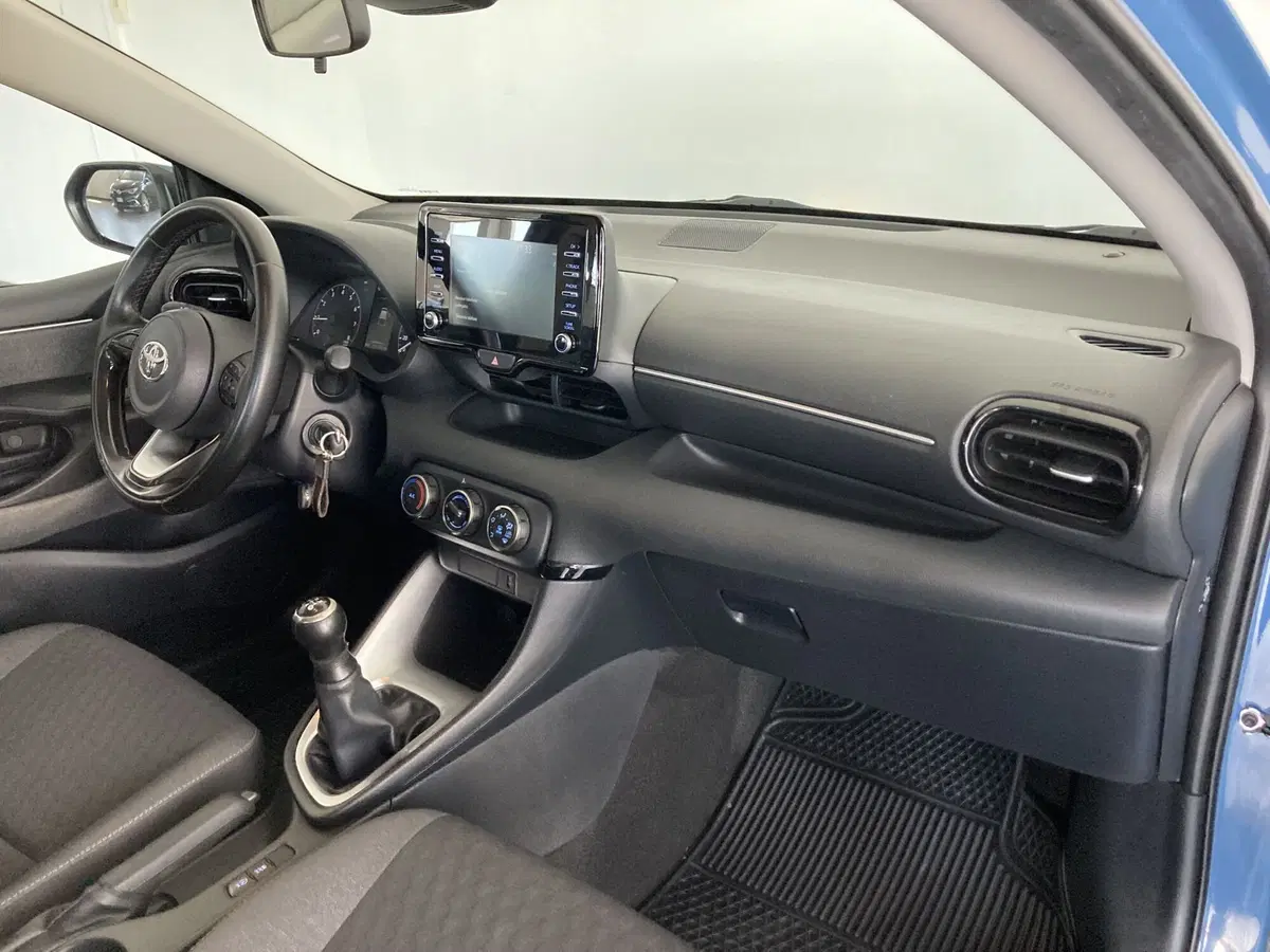 Toyota Yaris usata a Foggia (17)