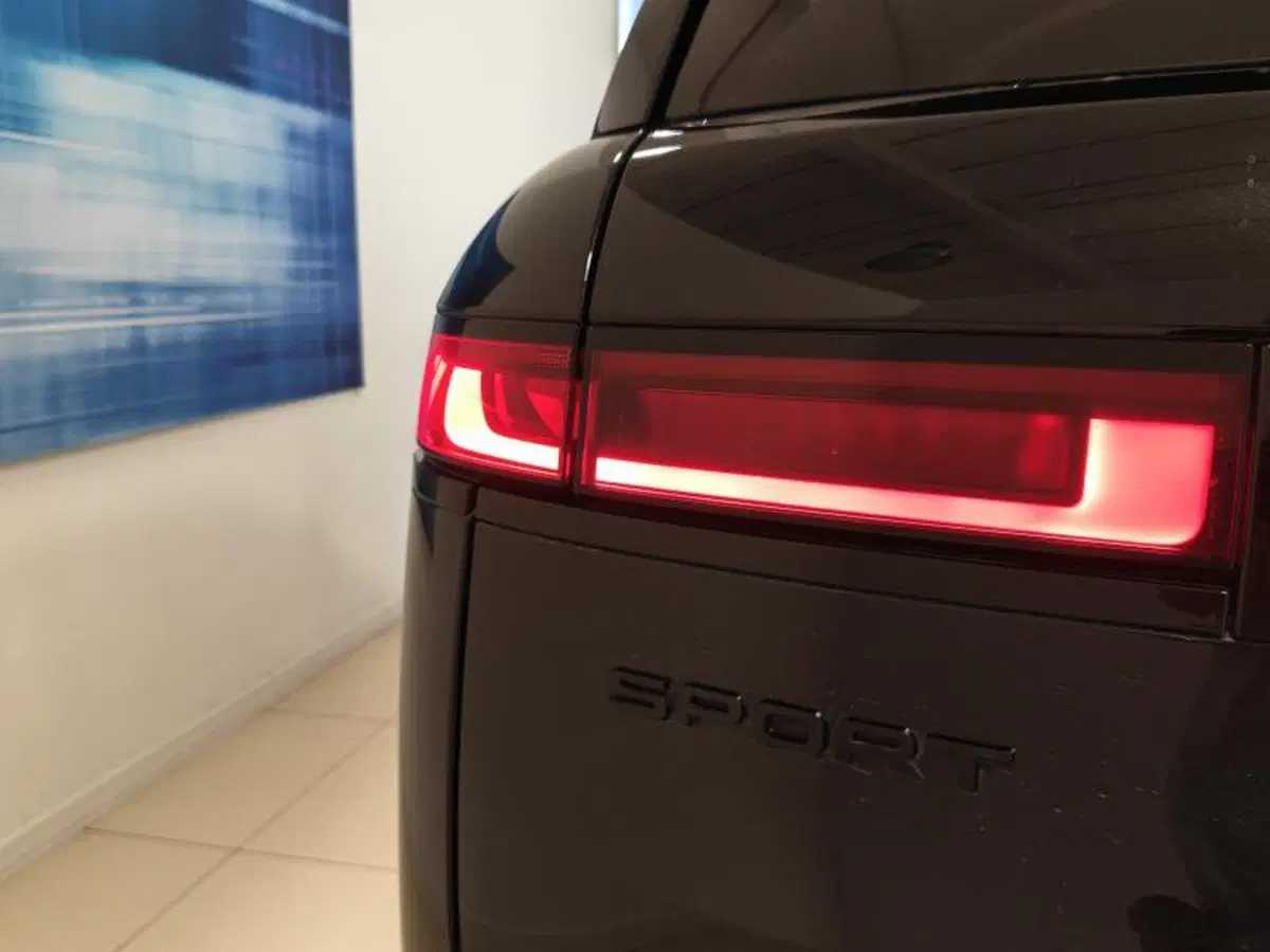 Land Rover Range Rover Sport usata a Venezia (8)