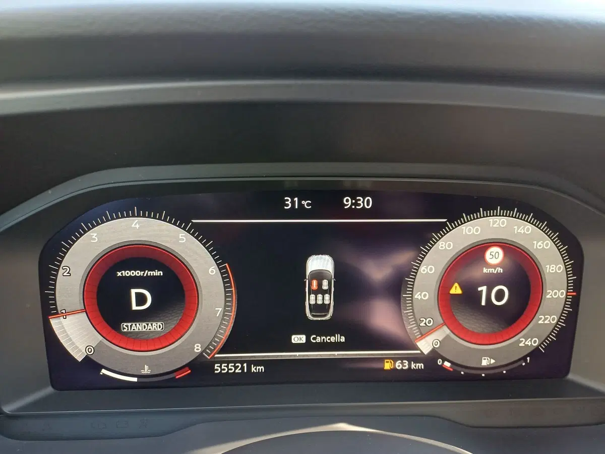 Nissan Qashqai usata a Modena (10)