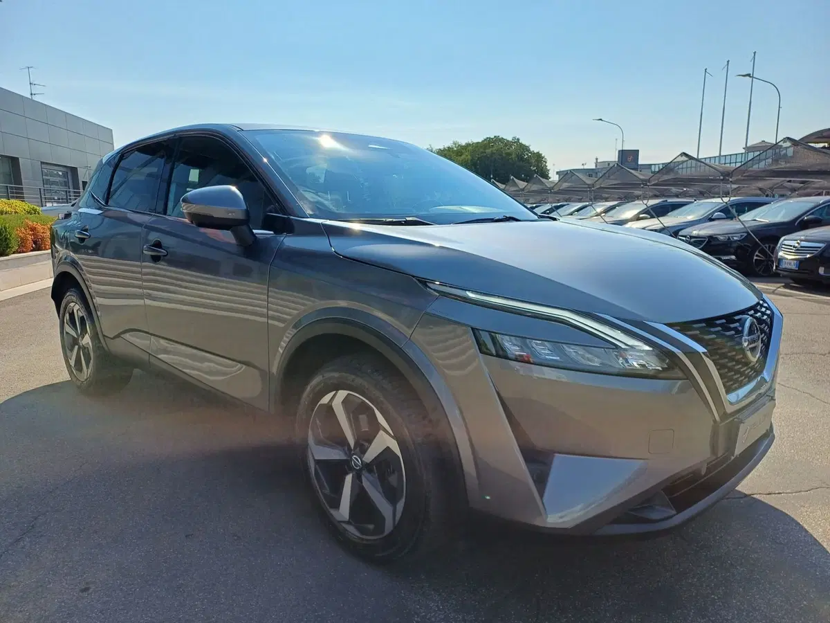 Nissan Qashqai usata a Modena (5)