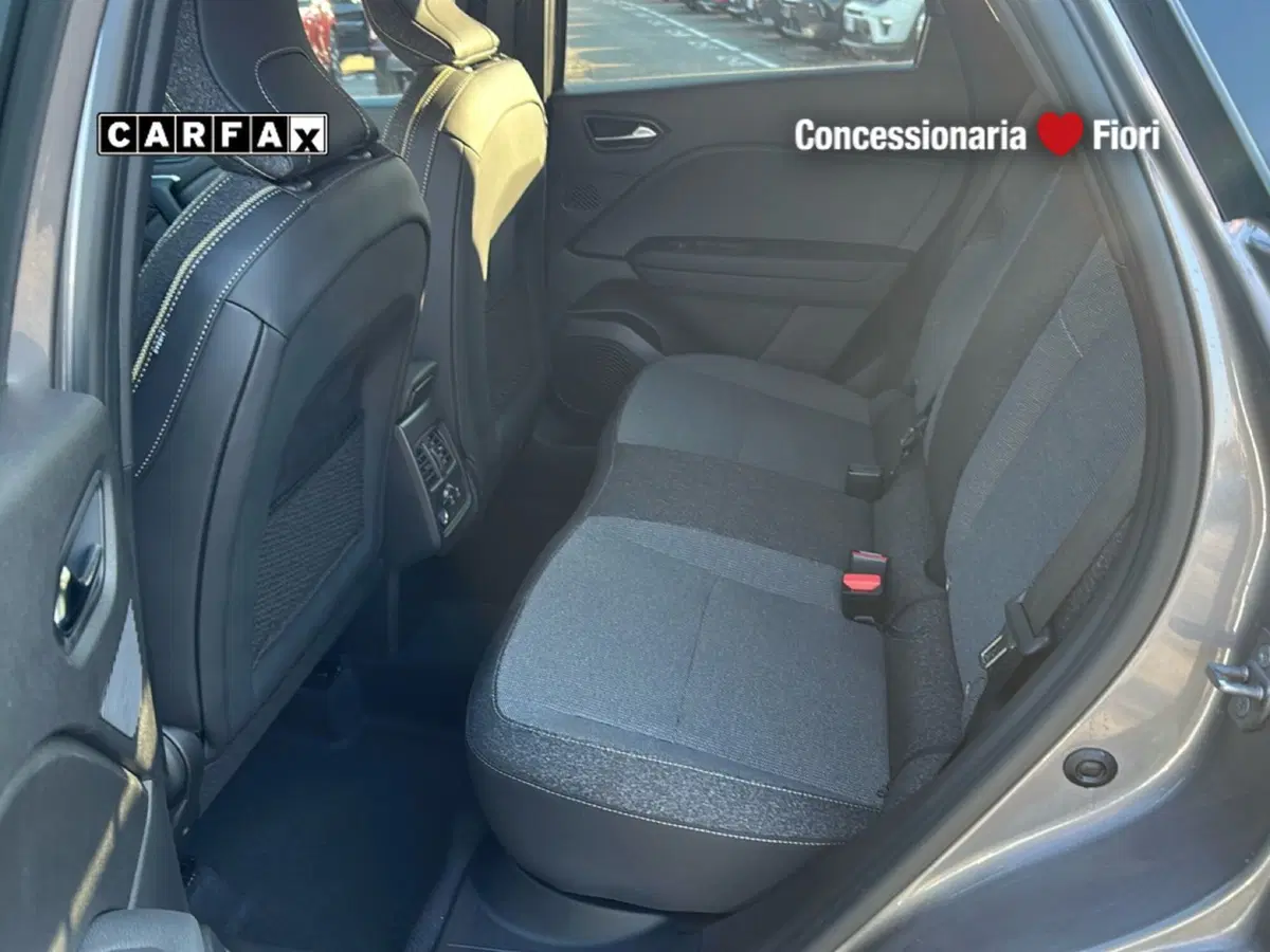 Renault Captur nuova a Latina (12)