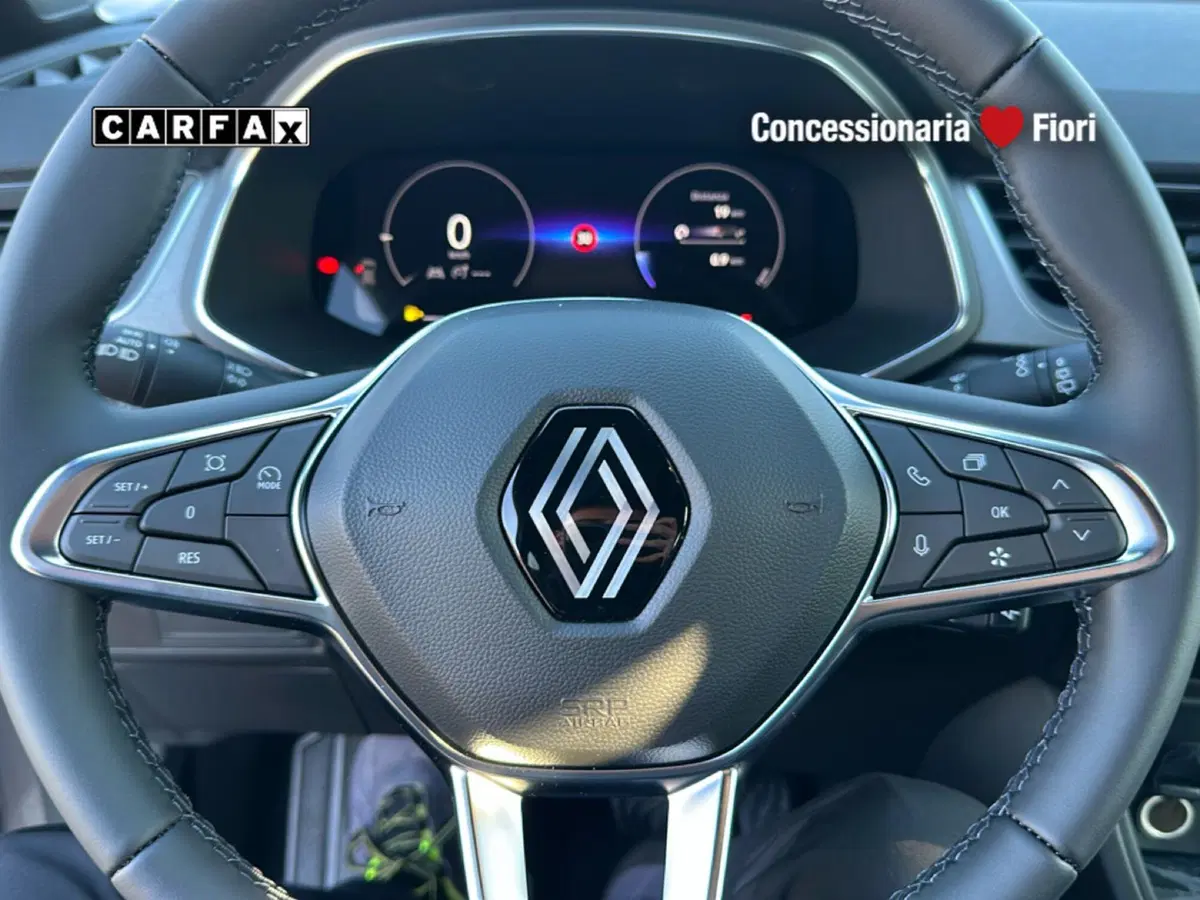 Renault Captur nuova a Latina (15)